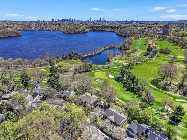 2 Blanchard Road, Cambridge, MA 02138