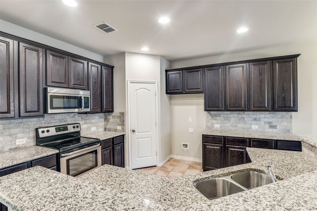 8023 Vista Hill Lane, Dallas, TX 75249