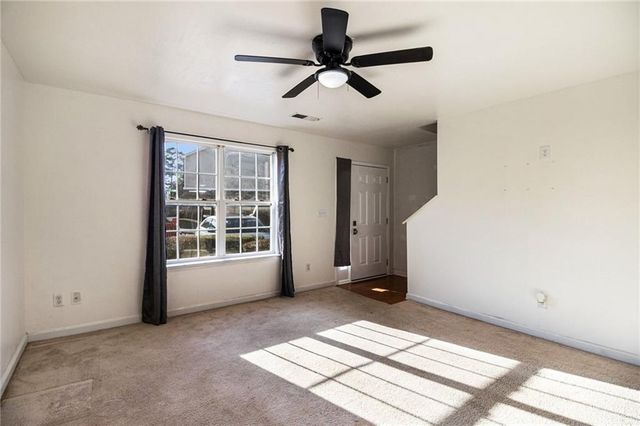 69 Princeton Glen Court, Adairsville, GA 30103