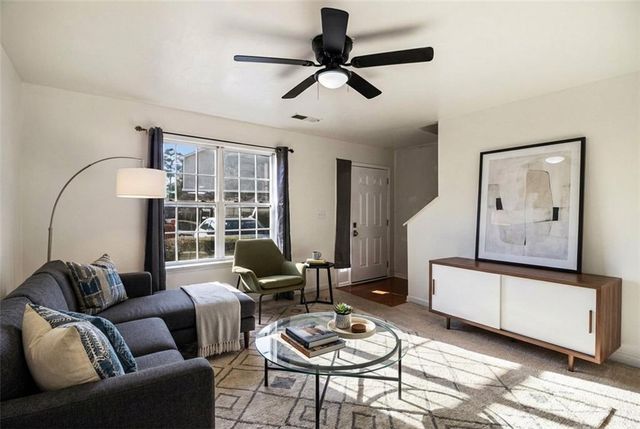 69 Princeton Glen Court, Adairsville, GA 30103