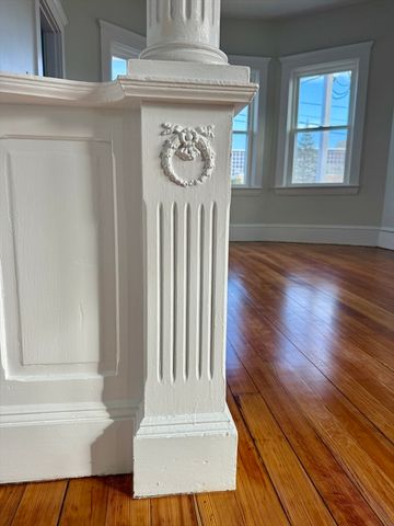 513 Slocum Rd, Dartmouth, MA 02747