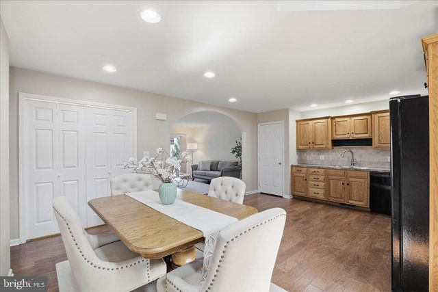 1321 FIELDSTONE DR, Mount Joy, PA 17552