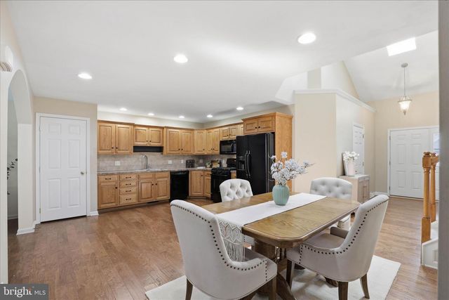 1321 FIELDSTONE DR, Mount Joy, PA 17552