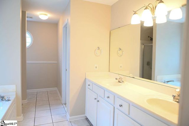 314 Winding Brook Court, Greenville, SC 29617