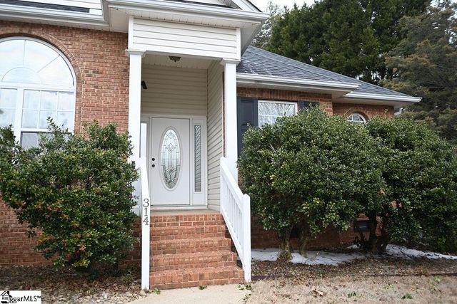314 Winding Brook Court, Greenville, SC 29617