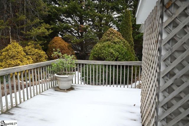 314 Winding Brook Court, Greenville, SC 29617