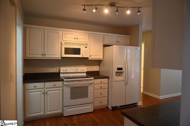 314 Winding Brook Court, Greenville, SC 29617