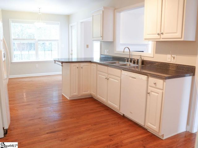 314 Winding Brook Court, Greenville, SC 29617