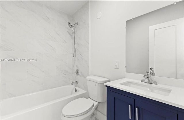 19320 NW 37th Ave, Miami Gardens, FL 33056