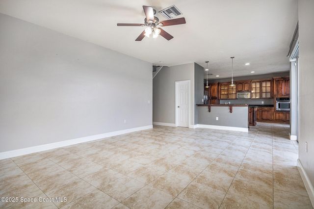 9814 S Heron Pointe Drive, Orlando, FL 32832