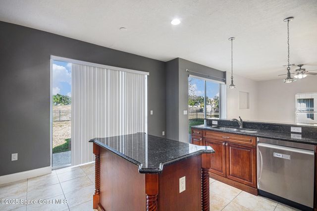 9814 S Heron Pointe Drive, Orlando, FL 32832