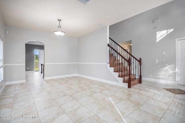 9814 S Heron Pointe Drive, Orlando, FL 32832