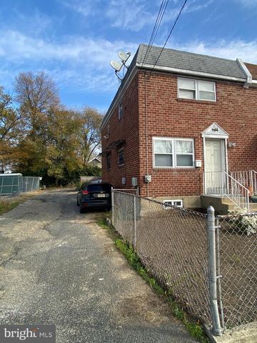 948 BERGEN AVE, Camden, NJ 08105