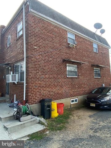 948 BERGEN AVE, Camden, NJ 08105