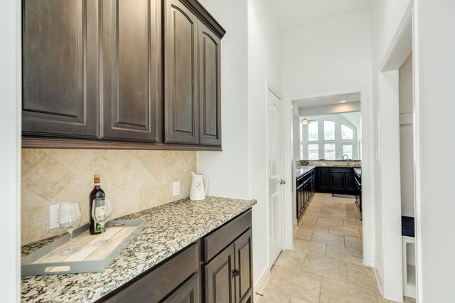 3209 Seneca Landing Lane, Pearland, TX 77584