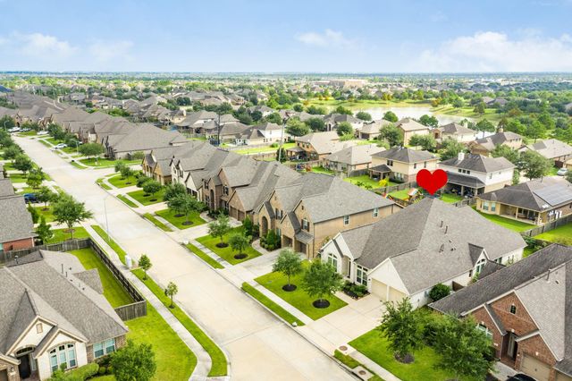3209 Seneca Landing Lane, Pearland, TX 77584