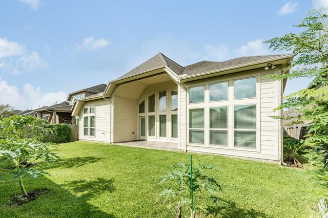 3209 Seneca Landing Lane, Pearland, TX 77584