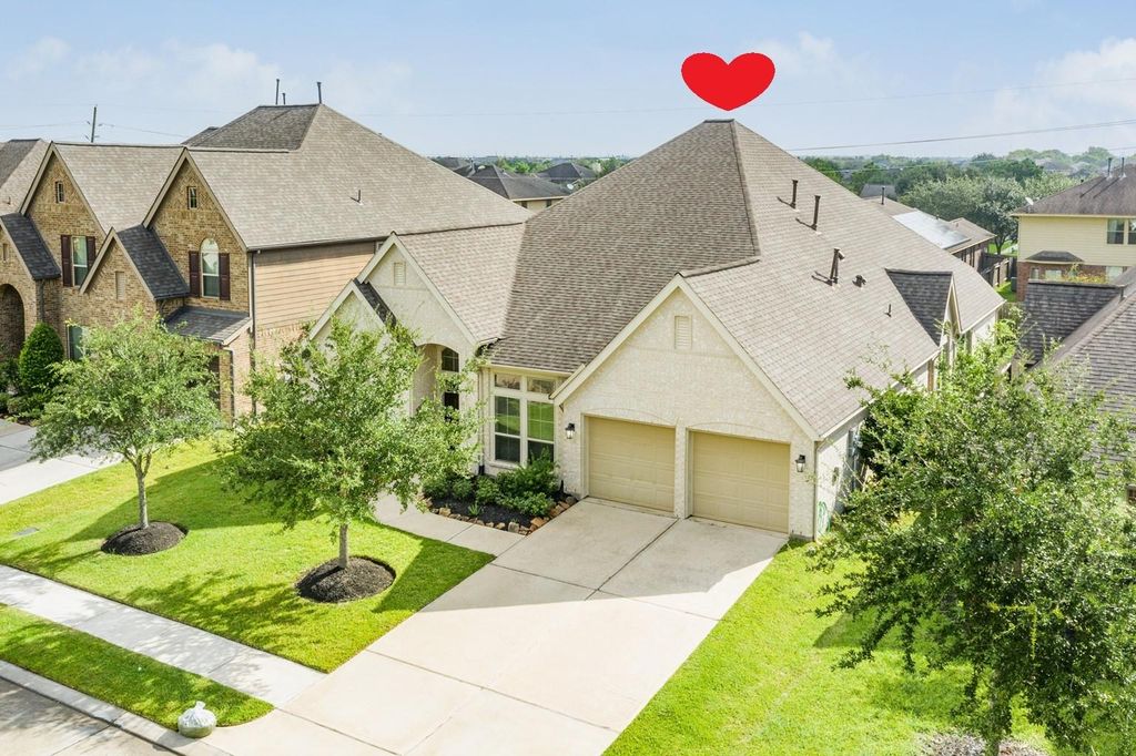 3209 Seneca Landing Lane, Pearland, TX 77584