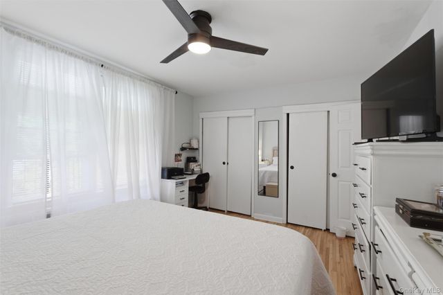 25 Trinity Place 2k, New Rochelle, NY 10805