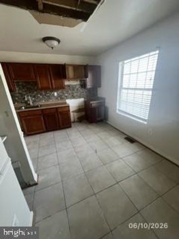 608 GREENBRIAR LN, Annapolis, MD 21401