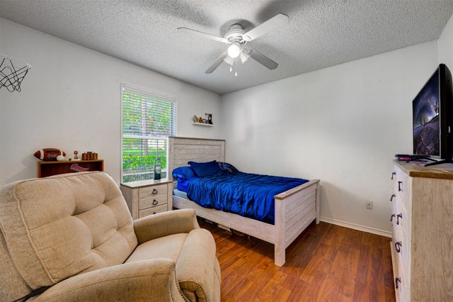 6295 Lakeview Drive, Reno, TX 75462