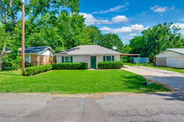 6295 Lakeview Drive, Reno, TX 75462