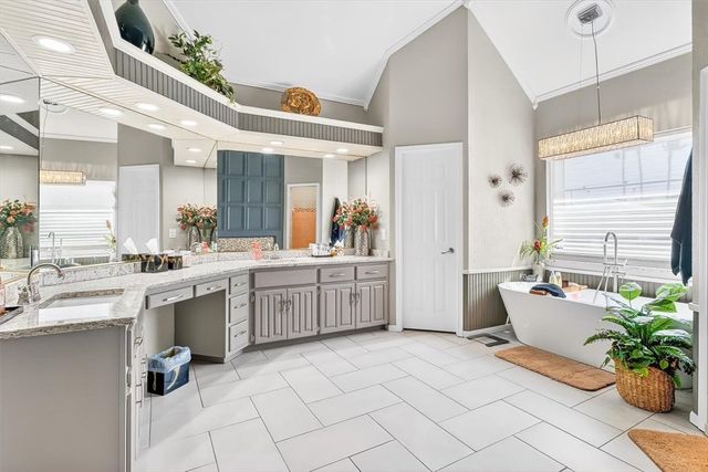 8934 Villefrance, Corpus Christi, TX 78414