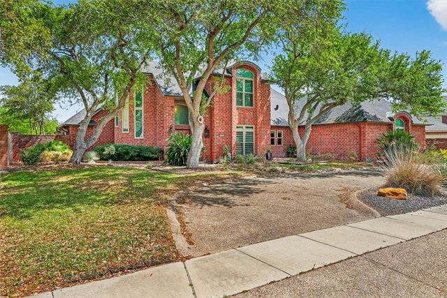 8934 Villefrance, Corpus Christi, TX 78414