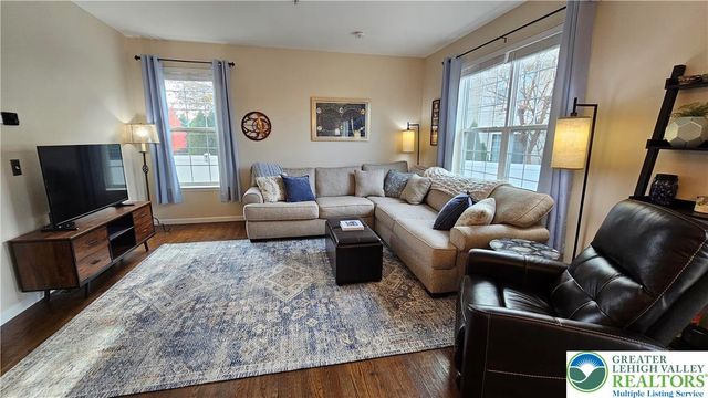 247 Milkweed Drive, Upper Macungie Twp, PA 18104