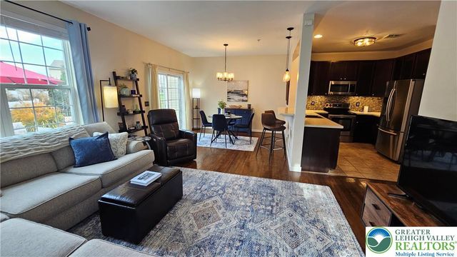 247 Milkweed Drive, Upper Macungie Twp, PA 18104