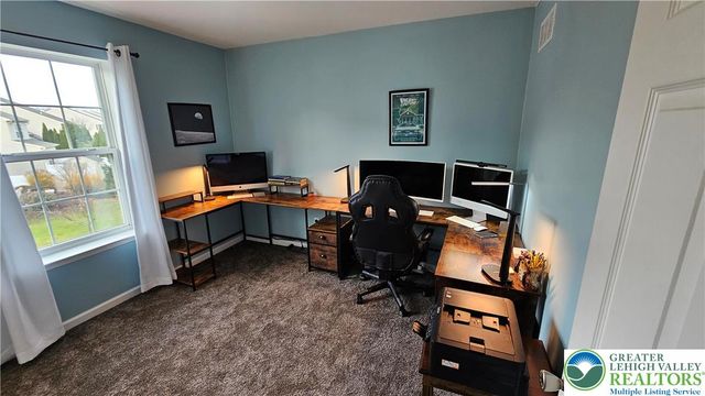 247 Milkweed Drive, Upper Macungie Twp, PA 18104