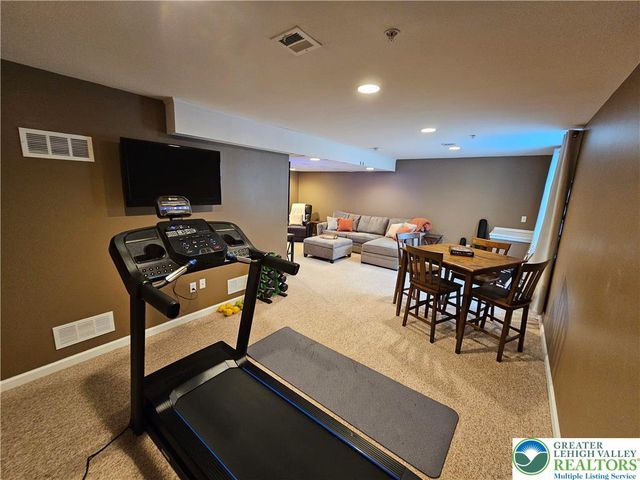 247 Milkweed Drive, Upper Macungie Twp, PA 18104