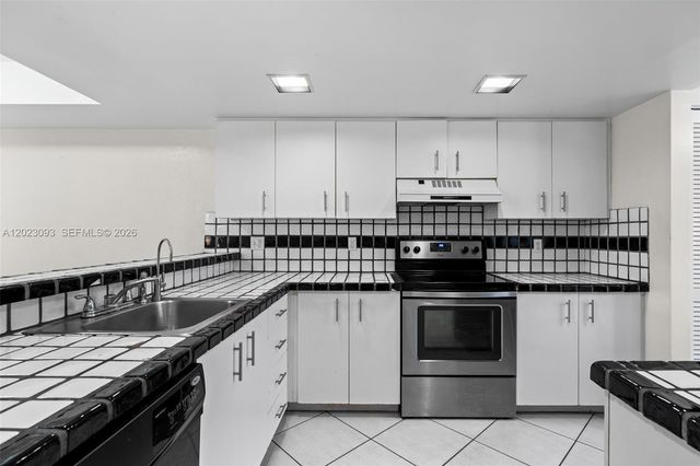 4241 SW 71st Way 4241, Davie, FL 33314