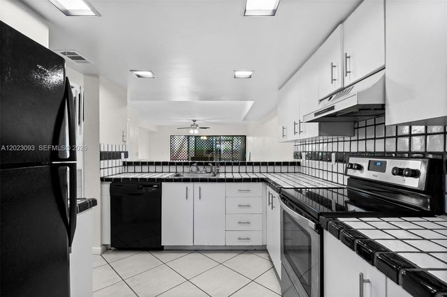 4241 SW 71st Way 4241, Davie, FL 33314
