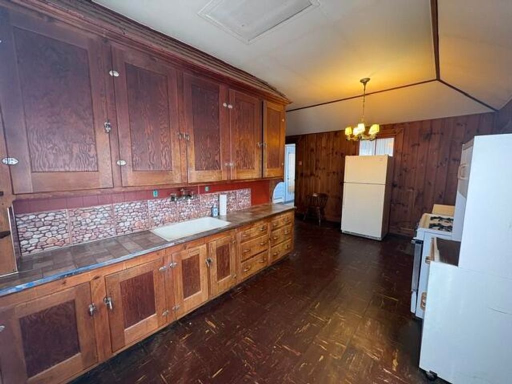 137 May Street, Biddeford, ME 04005 — photo 2
