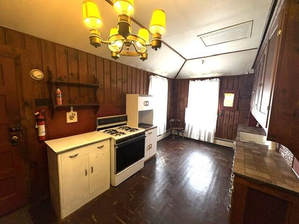 137 May Street, Biddeford, ME 04005 — photo 4