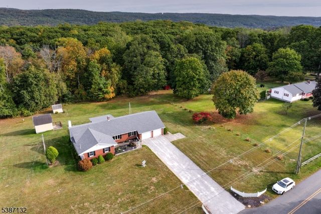 285 Wild Cat Rd, Franklin Boro, NJ 07416