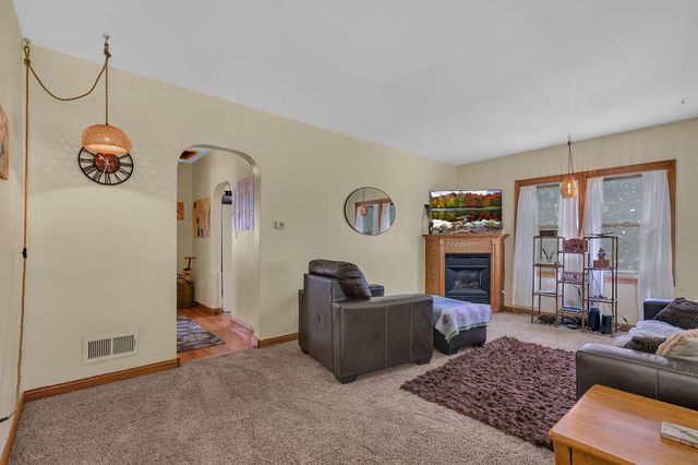 218 23rd Avenue N, Saint Cloud, MN 56303