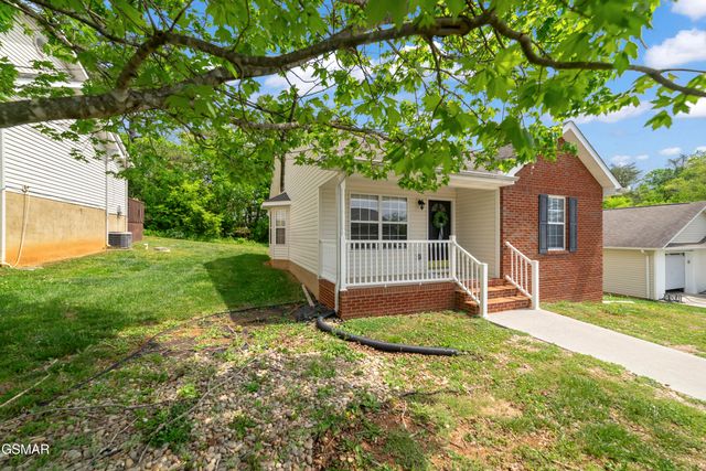 1750 Watauga Street, Sevierville, TN 37876