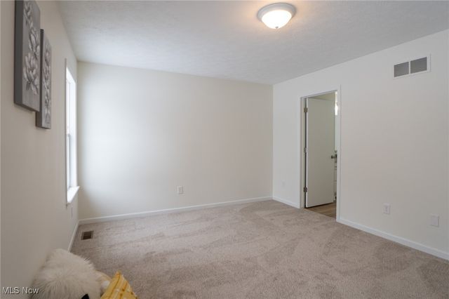 10344 Sudbury Circle NW, North Canton, OH 44720