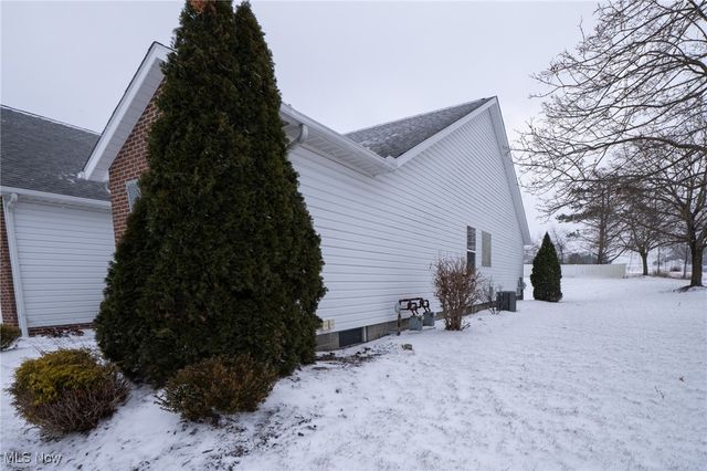 10344 Sudbury Circle NW, North Canton, OH 44720