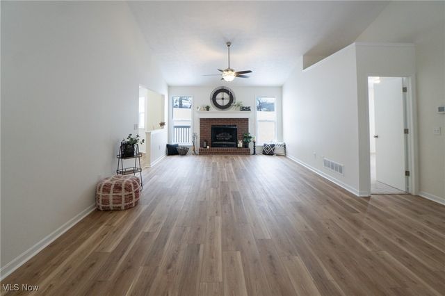 10344 Sudbury Circle NW, North Canton, OH 44720