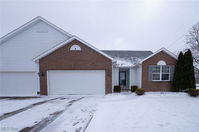 10344 Sudbury Circle NW, North Canton, OH 44720