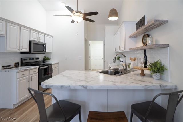 10344 Sudbury Circle NW, North Canton, OH 44720