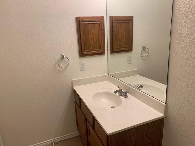 4577 Woodsboro Lane, Plano, TX 75024