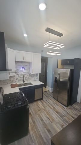 1708 W Steuben Street, Chicago, IL 60643