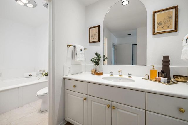 70300 Camino Del Cerro, Rancho Mirage, CA 92270