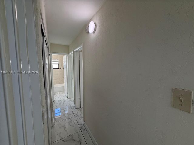 2571 NW 13th Ct 3, Fort Lauderdale, FL 33311