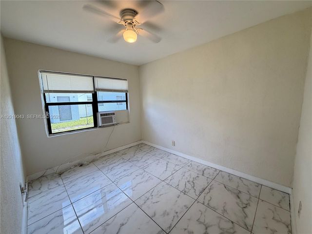 2571 NW 13th Ct 3, Fort Lauderdale, FL 33311