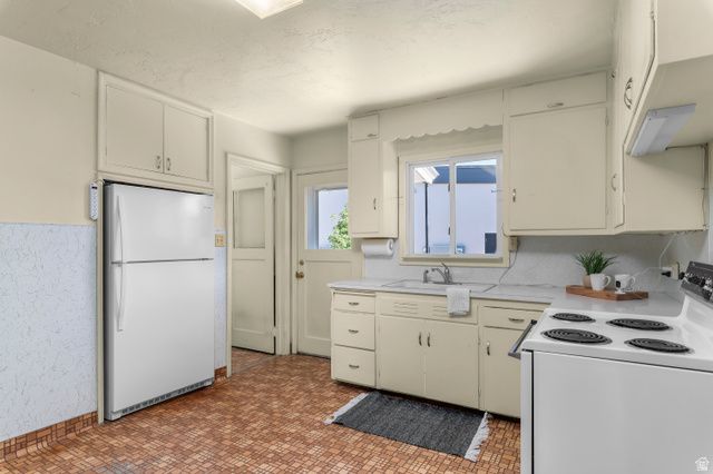 397 S 425 W, Bountiful, UT 84010